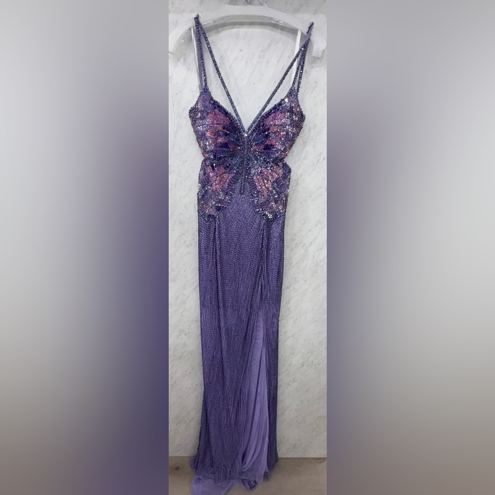 Sherri Hill Beaded Butterfly Gown Lilac Sz 6 🦋
